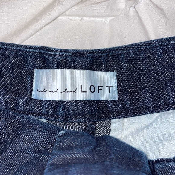 Loft - size 0  (25) - Jean shorts EUC - Picture 3 of 9